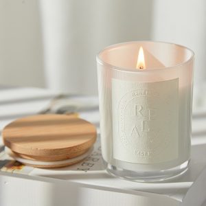 aromatherapy-candle-essential-oil-osmanthus